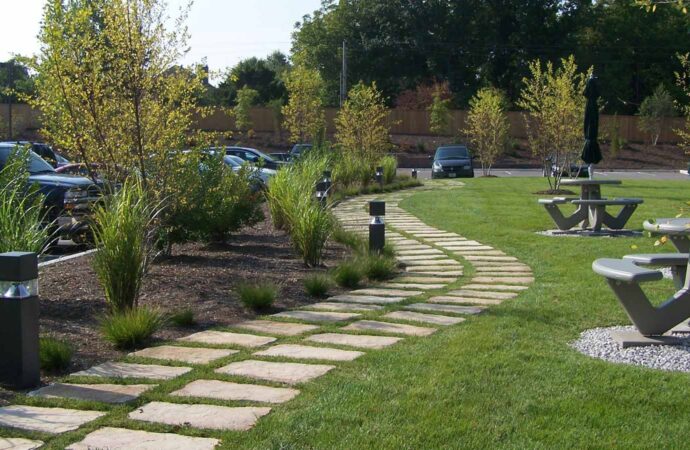 Commercial Landscaping-Pearland TX Landscape Designs & Outdoor Living Areas-We offer Landscape Design, Outdoor Patios & Pergolas, Outdoor Living Spaces, Stonescapes, Residential & Commercial Landscaping, Irrigation Installation & Repairs, Drainage Systems, Landscape Lighting, Outdoor Living Spaces, Tree Service, Lawn Service, and more.